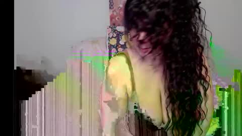 Snapshot of milfmonee chatting on January 28, 2025, 7:32 pm MILF Monee online show from January 28, 2025, 7:32 pm