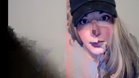 Snapshot of milfmonee chatting on February 12, 2025, 5:58 pm MILF Monee online show from February 12, 2025, 5:58 pm