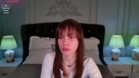 Mili Jay online show from May 17, 2026, 5:42 pm