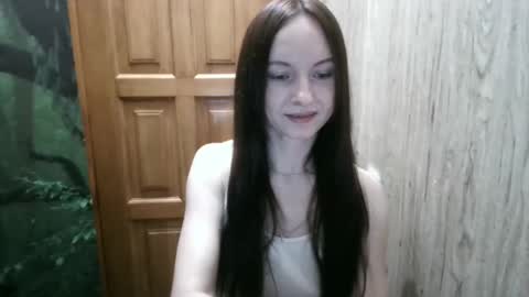 Snapshot of miliah chatting on December 16, 2024, 7:10 pm miliah online show from December 16, 2024, 7:10 pm