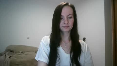 Snapshot of miliah chatting on September 15, 2025, 7:25 pm miliah online show from September 15, 2025, 7:25 pm