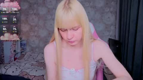 Milia online show from April 5, 2026, 3:04 am