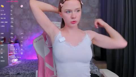 Milia online show from July 28, 2026, 8:52 pm