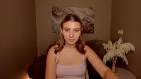 Snapshot of milinafox chatting on September 9, 2025, 3:06 am milinafox online show from September 9, 2025, 3:06 am