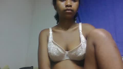 milinasy online show from February 1, 2026, 10:52 pm