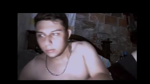 Snapshot of milk_boy25 chatting on September 16, 2025, 7:59 pm milk_boy25 online show from September 16, 2025, 7:59 pm