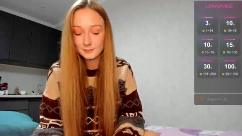 MilkaLiza online show from October 14, 2025, 6:31 pm