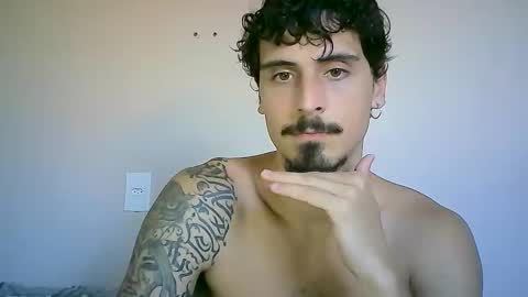 Snapshot of milkoffee chatting on December 5, 2024, 7:28 pm milkoffee online show from December 5, 2024, 7:28 pm