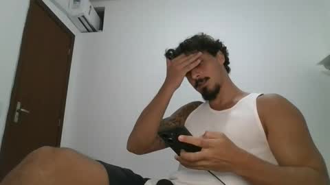 Snapshot of milkoffee chatting on February 2, 2026, 1:04 am milkoffee online show from February 2, 2026, 1:04 am