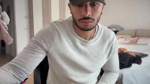 Snapshot of milkycock90 chatting on February 28, 2025, 8:09 am Carlos online show from February 28, 2025, 8:09 am