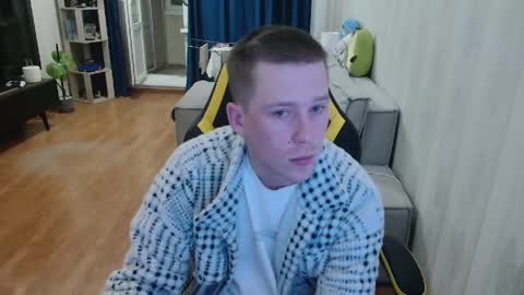 Mark and Elsa  online show from April 15, 2026, 9:26 pm