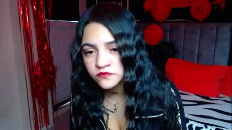Snapshot of millacounisslosexanal chatting on March 12, 2025, 2:12 pm Violeta online show from March 12, 2025, 2:12 pm