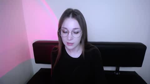 Snapshot of millasamsd chatting on November 17, 2025, 9:15 am Milla online show from November 17, 2025, 9:15 am