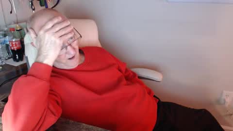 Snapshot of millenium0129 chatting on January 19, 2025, 12:38 am millenium0129 online show from January 19, 2025, 12:38 am