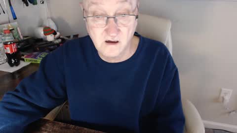 Snapshot of millenium0129 chatting on February 15, 2025, 12:37 am millenium0129 online show from February 15, 2025, 12:37 am