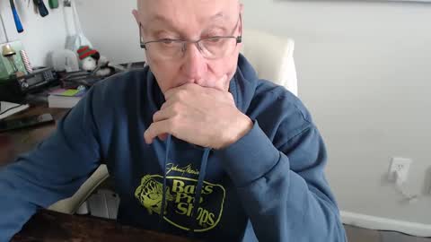 Snapshot of millenium0129 chatting on March 4, 2025, 5:45 pm millenium0129 online show from March 4, 2025, 5:45 pm