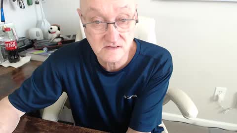 Snapshot of millenium0129 chatting on March 6, 2025, 4:38 pm millenium0129 online show from March 6, 2025, 4:38 pm