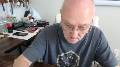 Snapshot of millenium0129 chatting on September 8, 2025, 3:33 pm millenium0129 online show from September 8, 2025, 3:33 pm