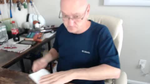 Snapshot of millenium0129 chatting on September 25, 2025, 4:43 pm millenium0129 online show from September 25, 2025, 4:43 pm