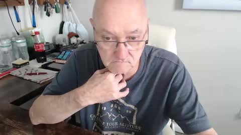 Snapshot of millenium0129 chatting on September 26, 2025, 4:33 pm millenium0129 online show from September 26, 2025, 4:33 pm