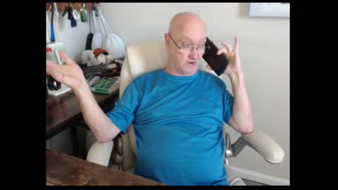 Snapshot of millenium0129 chatting on October 14, 2025, 5:14 pm millenium0129 online show from October 14, 2025, 5:14 pm