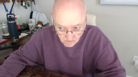 millenium0129 online show from October 31, 2025, 5:25 pm