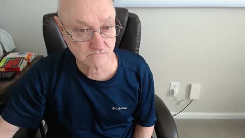 millenium0129 online show from April 21, 2026, 3:50 pm