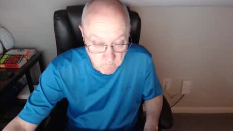 millenium0129 online show from April 25, 2026, 12:46 am