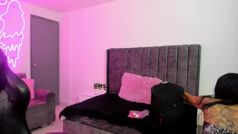 Snapshot of miller_silvana chatting on February 20, 2026, 12:05 pm miller_silvana online show from February 20, 2026, 12:05 pm