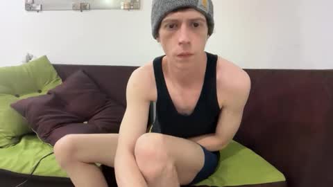 Snapshot of millerjdm chatting on November 20, 2025, 6:40 pm SlimnHungOH online show from November 20, 2025, 6:40 pm