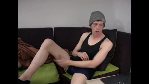 Snapshot of millerjdm chatting on November 21, 2025, 11:03 pm SlimnHungOH online show from November 21, 2025, 11:03 pm