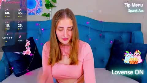 Snapshot of millibrooks chatting on November 15, 2025, 1:47 am Milly online show from November 15, 2025, 1:47 am