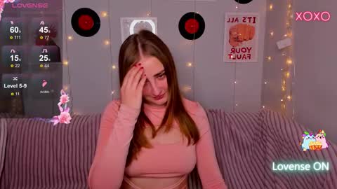 Snapshot of millibrooks chatting on January 15, 2026, 12:59 am Milly online show from January 15, 2026, 12:59 am