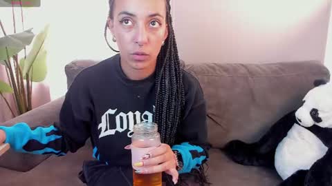 millie_volturi online show from July 13, 2026, 1:14 pm