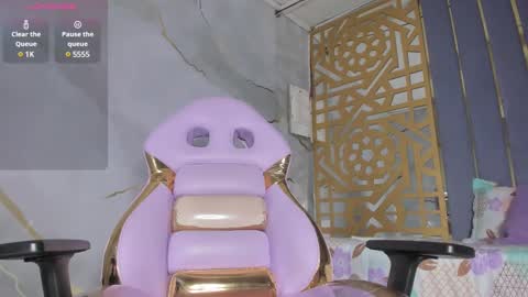 Snapshot of millieskinny_ chatting on January 11, 2025, 1:22 pm Ana Maria online show from January 11, 2025, 1:22 pm
