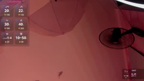 Snapshot of millieskinny_ chatting on February 1, 2025, 12:40 am Ana Maria online show from February 1, 2025, 12:40 am