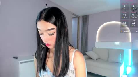 Snapshot of millieskinny_ chatting on October 24, 2025, 11:34 pm Ana Maria online show from October 24, 2025, 11:34 pm