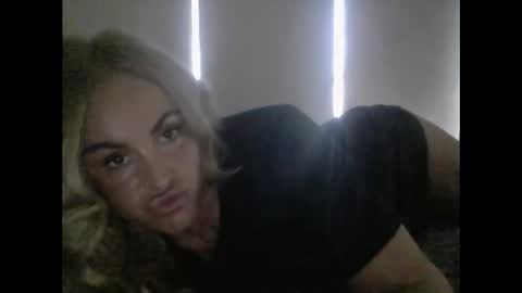 millisa13 online show from May 26, 2026, 9:55 pm
