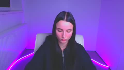 Snapshot of milly_liss chatting on January 22, 2025, 3:18 pm Milly online show from January 22, 2025, 3:18 pm