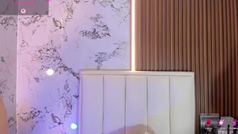 millyevans1 online show from May 22, 2026, 3:35 am