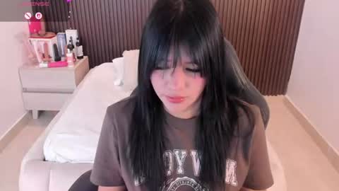 millyevans1 online show from July 16, 2026, 3:56 am