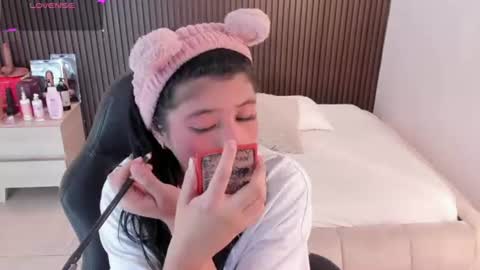 millyevans1 online show from August 5, 2026, 2:58 am