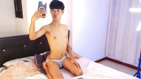 Snapshot of milo_k chatting on July 12, 2026, 2:57 am Milo online show from July 12, 2026, 2:57 am