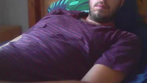 Snapshot of milowww1601 chatting on July 10, 2026, 5:23 am milowww1601 online show from July 10, 2026, 5:23 am
