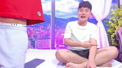 Snapshot of miltondelis chatting on October 16, 2025, 3:18 am miltondelis online show from October 16, 2025, 3:18 am