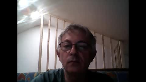 milu72 online show from March 6, 2025, 10:15 pm