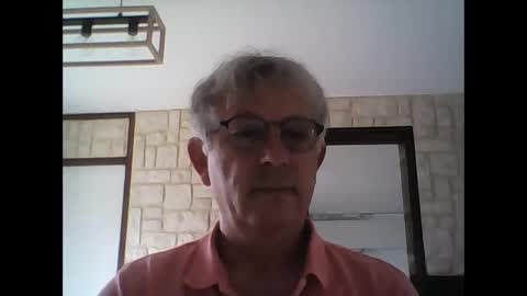 milu72 online show from April 17, 2026, 3:48 pm