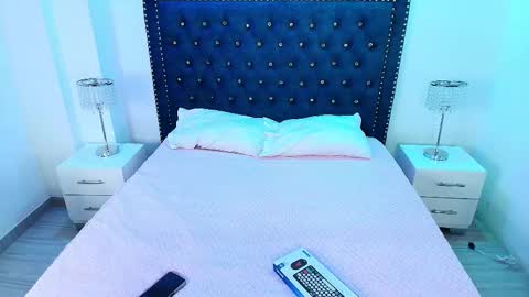 Milu ballmer  online show from October 11, 2025, 11:09 am