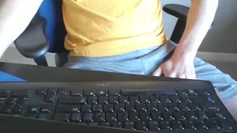 milwaukeebadger24 online show from November 16, 2025, 3:17 pm