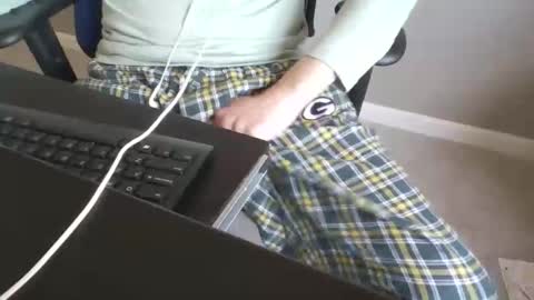 milwaukeebadger24 online show from February 27, 2026, 5:46 pm